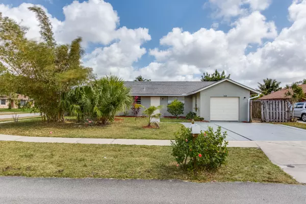 1068 Concert WAY, Royal Palm Beach, FL 33411