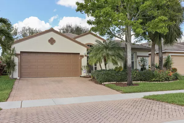 8254 Duomo CIR, Boynton Beach, FL 33472