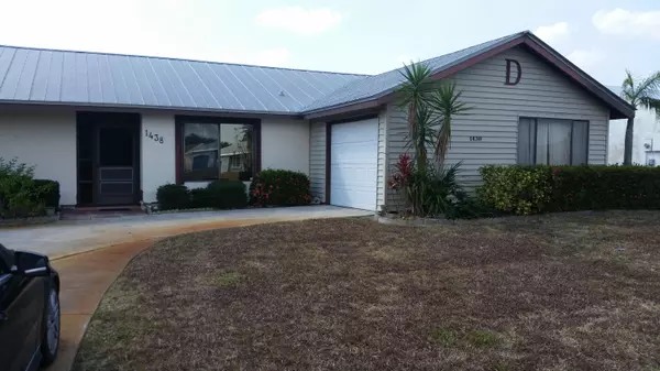 1438 SE Buckingham TER, Port Saint Lucie, FL 34952