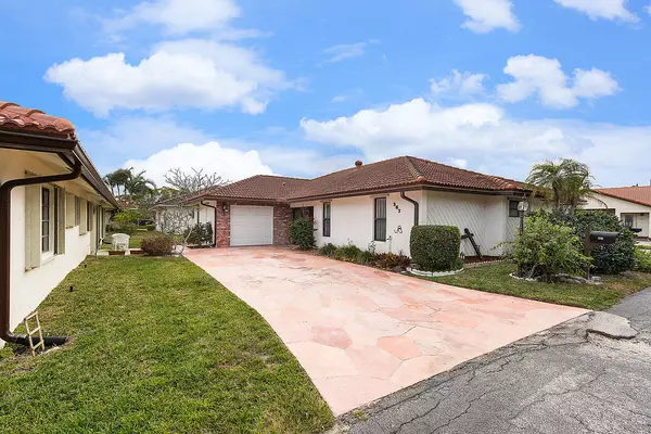 387 Knob Hill BLVD, Boca Raton, FL 33431