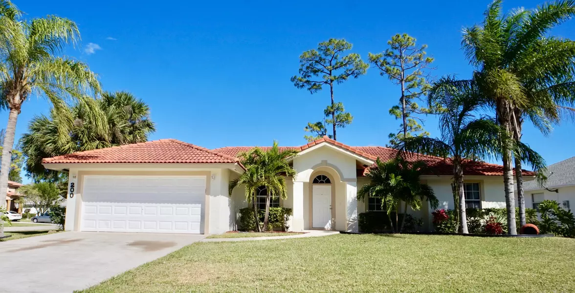 200 N Park Rd, Royal Palm Beach, FL 33411