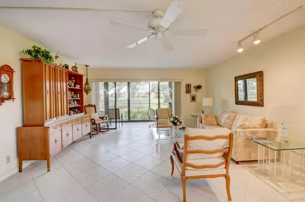 72 Piedmont B, Delray Beach, FL 33484