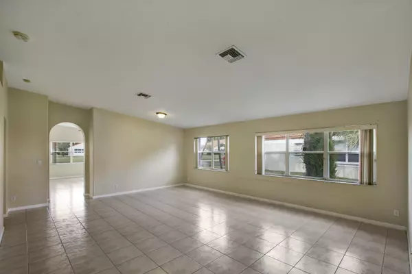 Delray Beach, FL 33446,8049 Clear Shores Circle