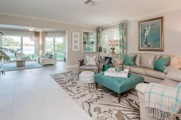 Atlantis, FL 33462,146 Driftwood CIR