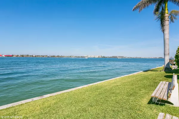 Singer Island, FL 33404,1030 Sugar Sands BLVD 266