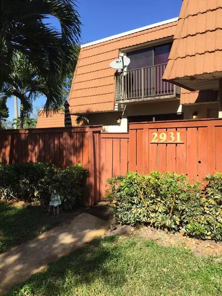 2931 SW N Waterford DR, Deerfield Beach, FL 33442