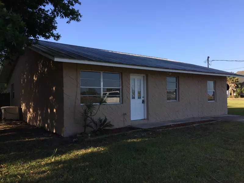 644 NW 23rd LN, Okeechobee, FL 34972