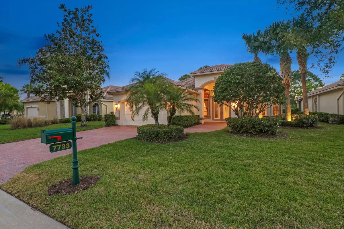 Port Saint Lucie, FL 34986,7733 Greenbrier CIR