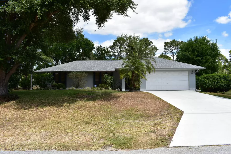 1205 SW Marmore AVE, Port Saint Lucie, FL 34953