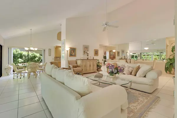 Jupiter, FL 33477,107 Seashore DR