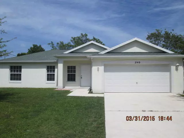 2149 SE Gaslight ST, Port Saint Lucie, FL 34952