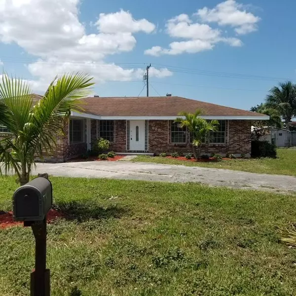 888 SE 2nd ST, Belle Glade, FL 33430