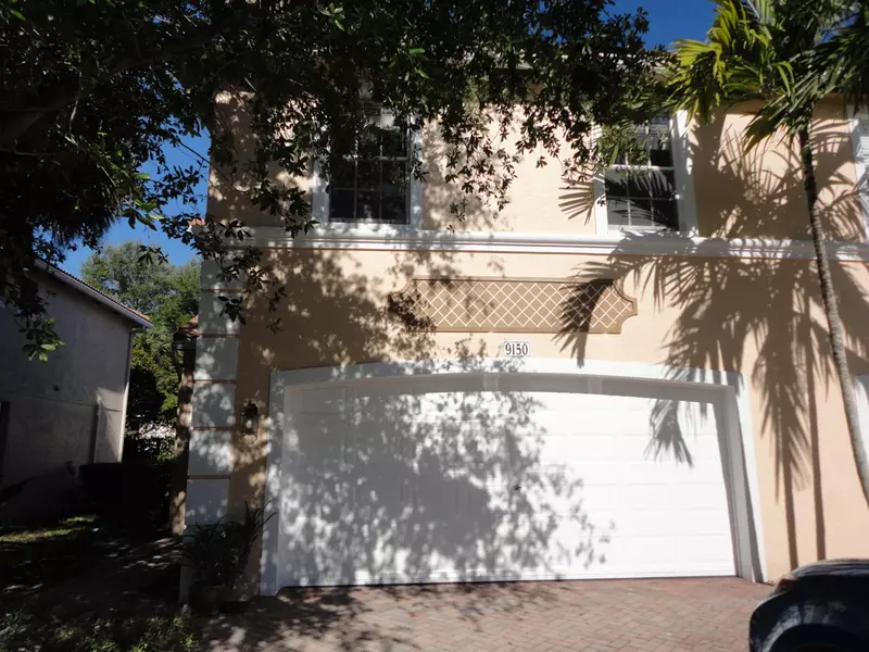 9150 Villa Palma LN, Palm Beach Gardens, FL 33418