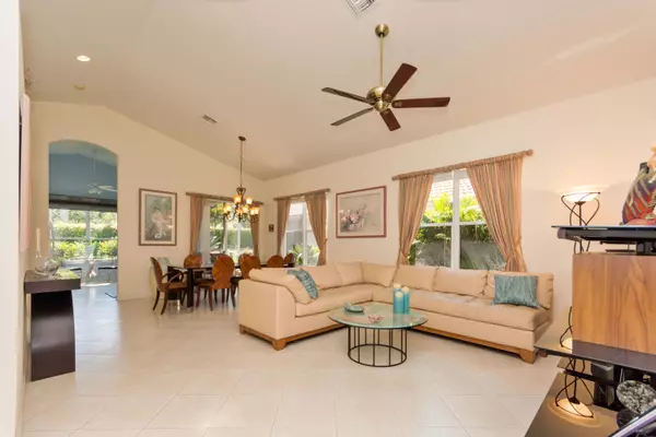 Delray Beach, FL 33446,13146 La Sabina DR