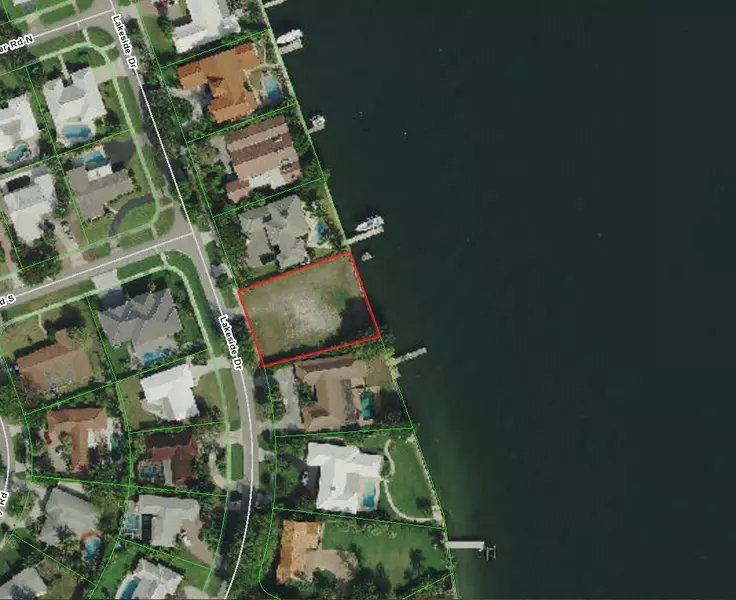 736 Lakeside DR, North Palm Beach, FL 33408