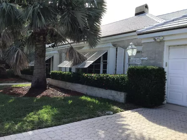 Lantana, FL 33462,1417 S Atlantic DR