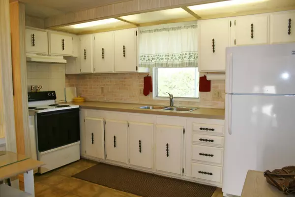 Hobe Sound, FL 33455,7132 SE Bluebird CIR