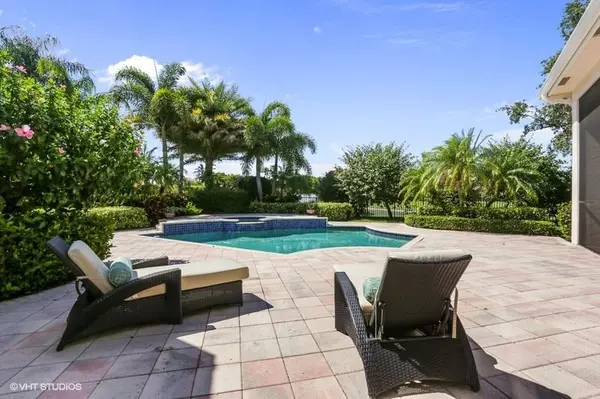 Palm Beach Gardens, FL 33418,127 Island Cove WAY