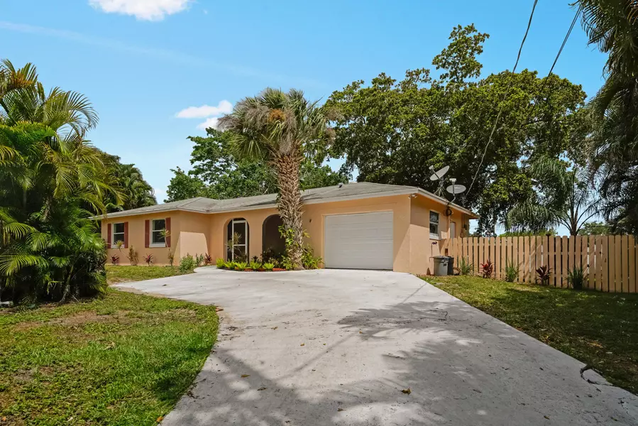 78 Springdale RD, Lake Worth, FL 33467