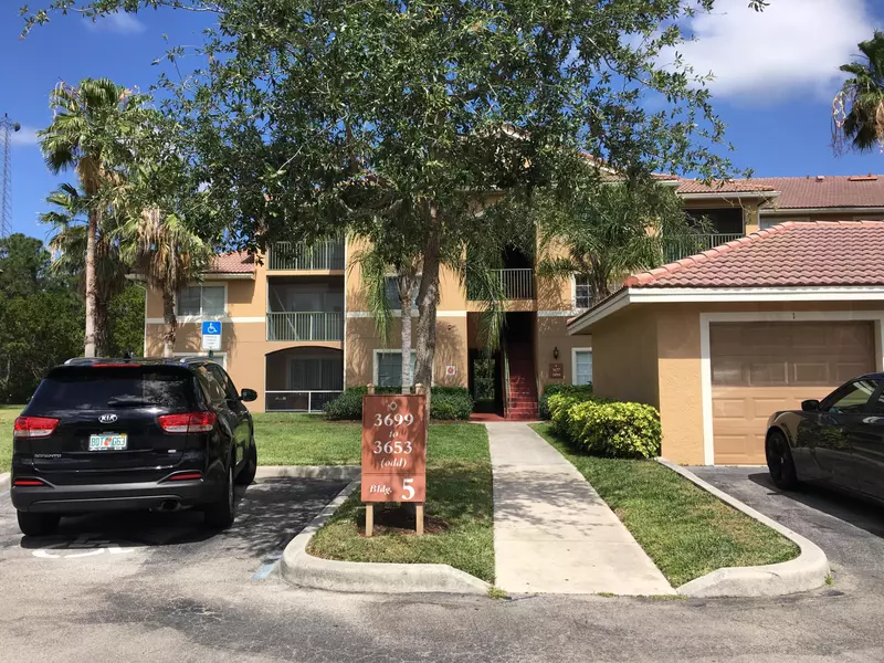 3695 NW Adriatic LN, Jensen Beach, FL 34957