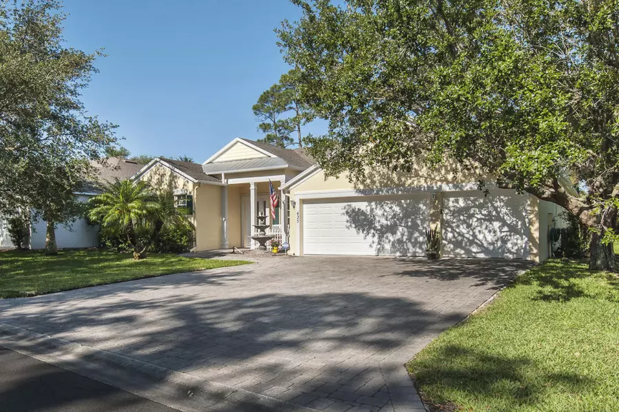 425 SW 25th AVE, Vero Beach, FL 32962