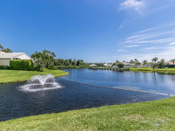 Jupiter, FL 33477,17256 Shoals DR