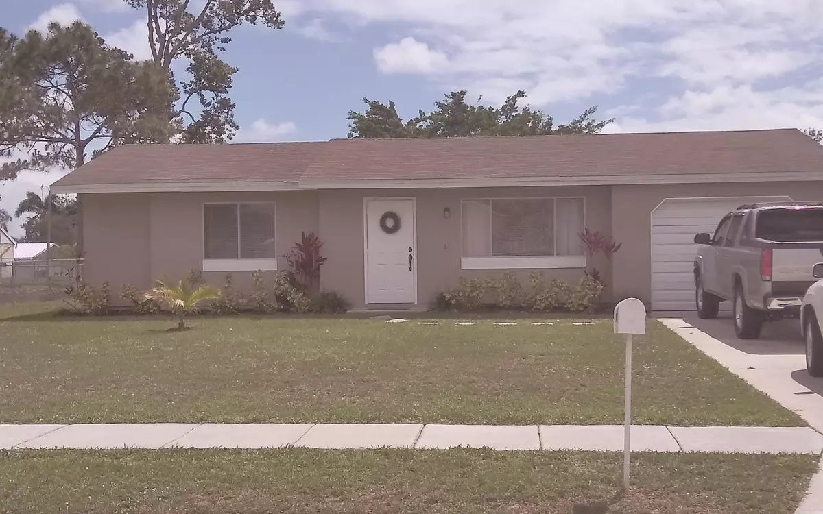 Port Saint Lucie, FL 34953,808 SW Belmont CIR