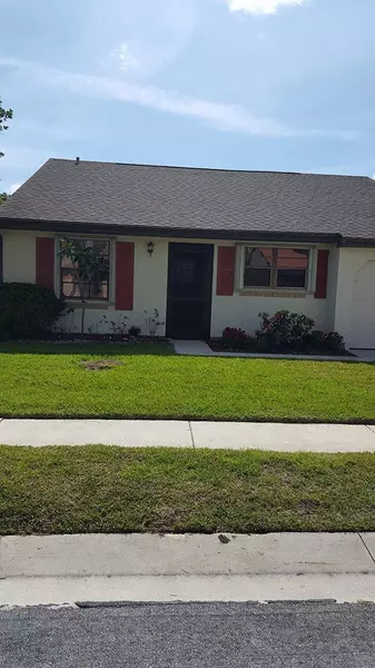 1321 SE SE Carrington CT, Port Saint Lucie, FL 34952