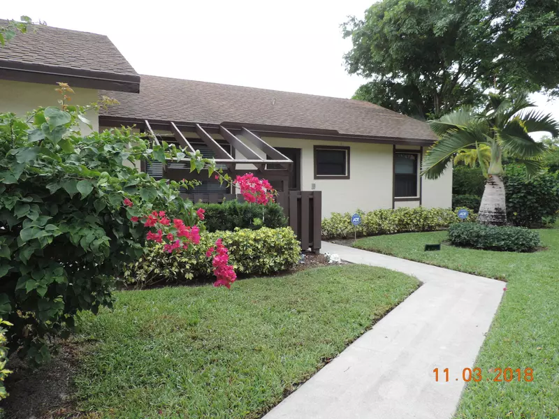 44 Via De Casas Norte, Boynton Beach, FL 33426