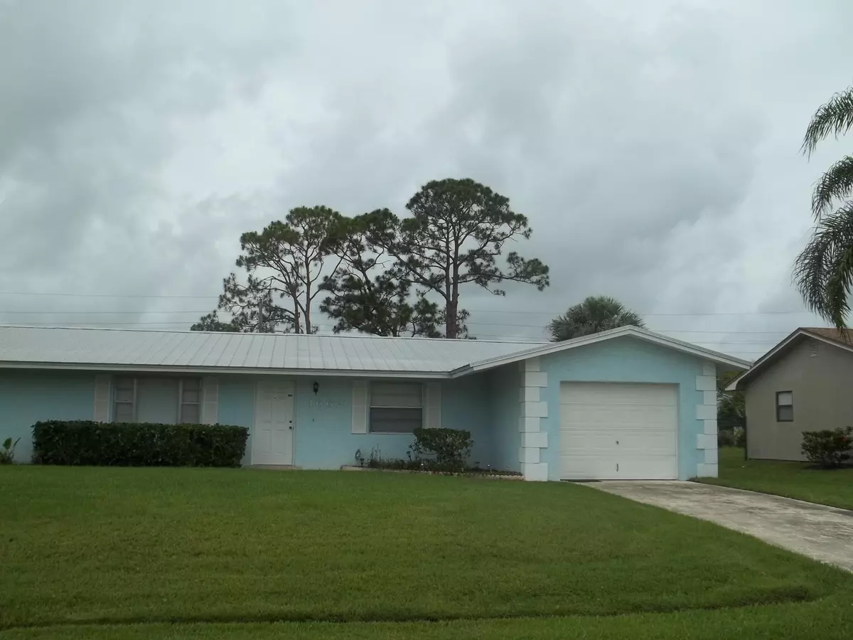 Port Saint Lucie, FL 34983,1662 SE SE Mistletoe ST