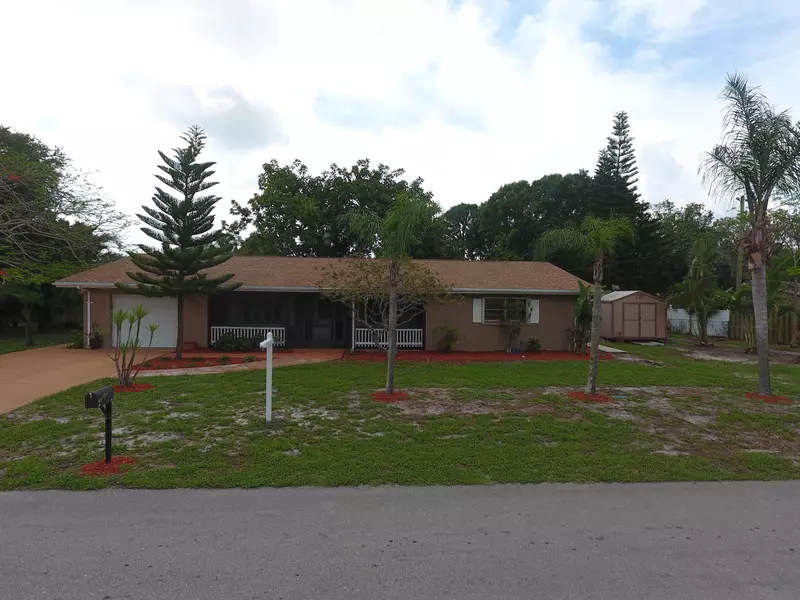 2730 Fairway DR, Fort Pierce, FL 34982