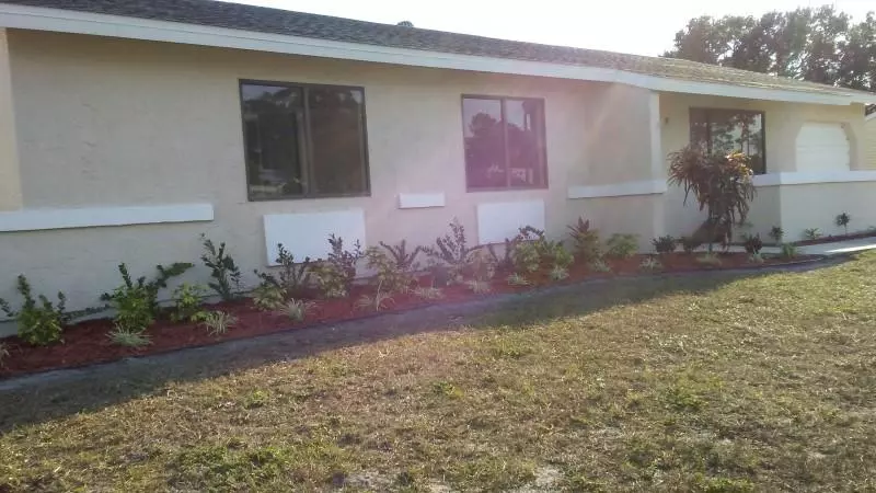 2282 SE Master AVE, Port Saint Lucie, FL 34952