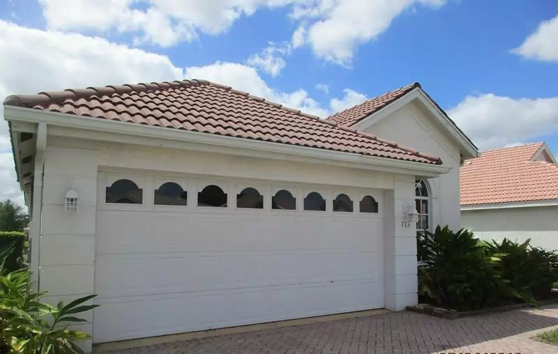 713 SW Aruba Bay, Port Saint Lucie, FL 34986