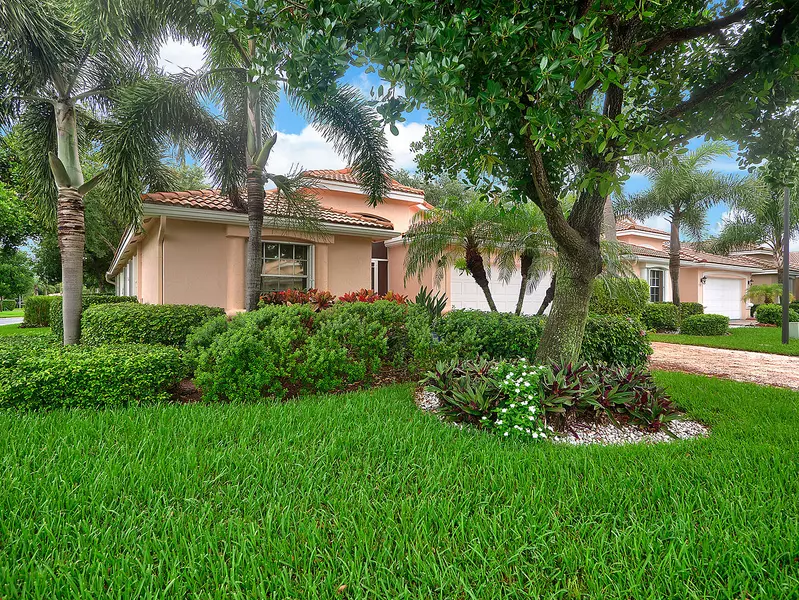 7136 Modena DR, Boynton Beach, FL 33437