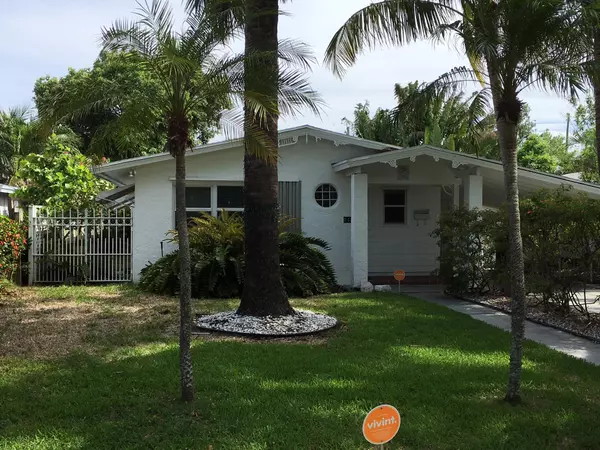 242 Seville RD, West Palm Beach, FL 33405