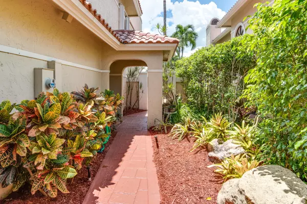 Deerfield Beach, FL 33442,759 Villa Portofino CIR