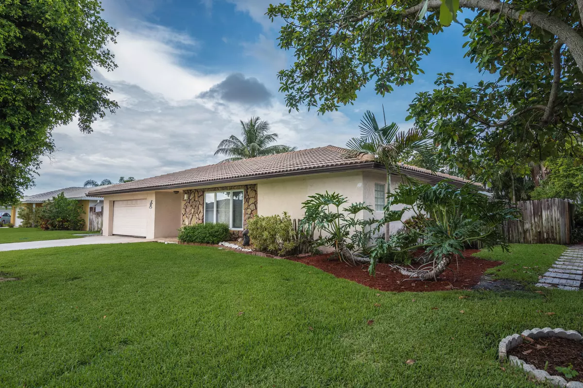 Boynton Beach, FL 33426,2581 SW 14th ST