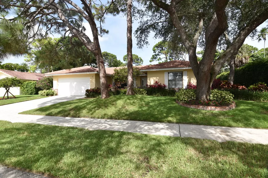 2647 NW 26th CIR, Boca Raton, FL 33431