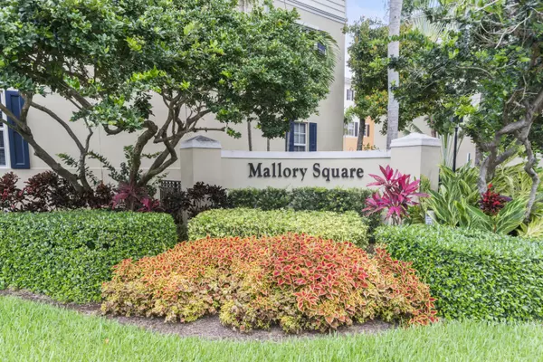 Delray Beach, FL 33483,382 E Mallory CIR