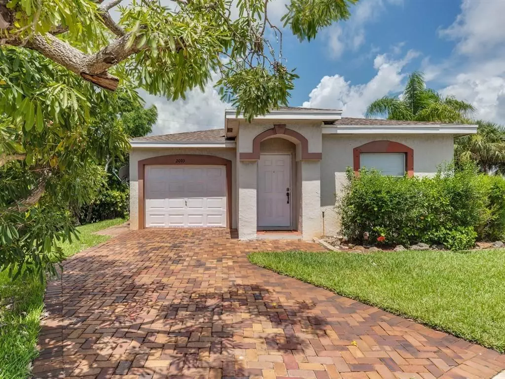 Boynton Beach, FL 33435,2093 E E Ridge CIR