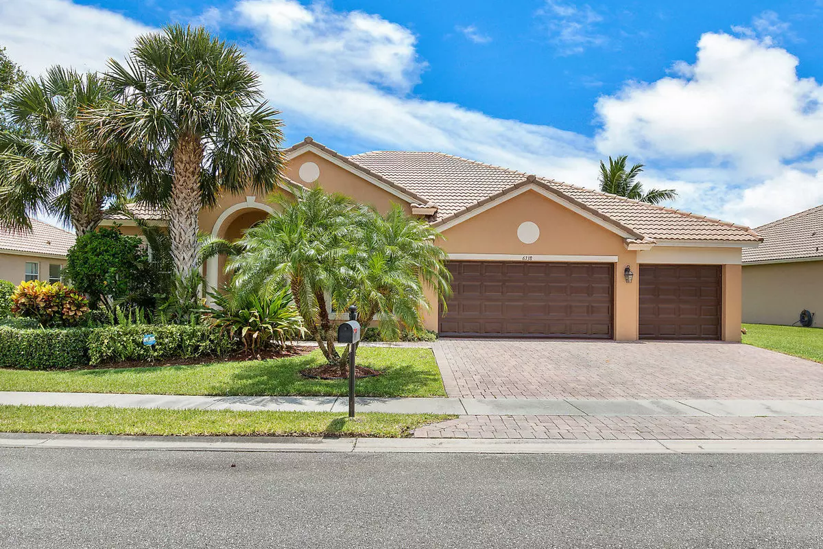 West Palm Beach, FL 33411,6338 Greenhedge CT