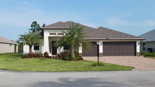 251 SW Vista Lake DR, Port Saint Lucie, FL 34953