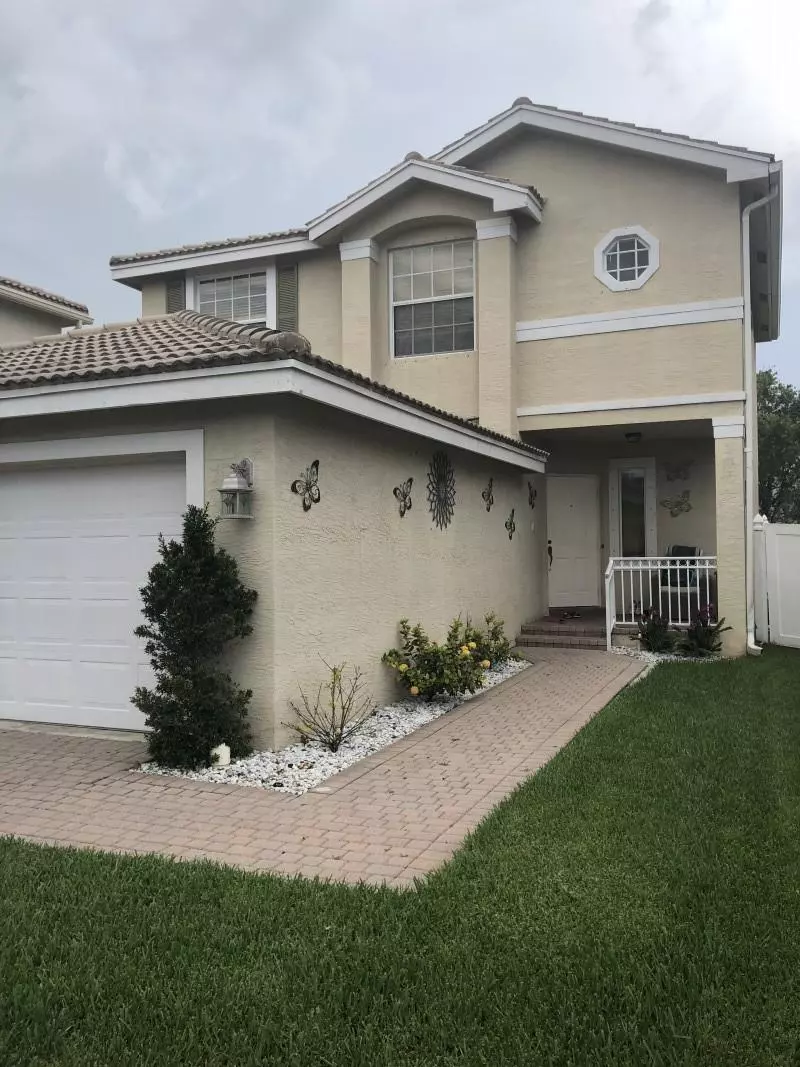 Greenacres, FL 33463,5007 Polaris CV