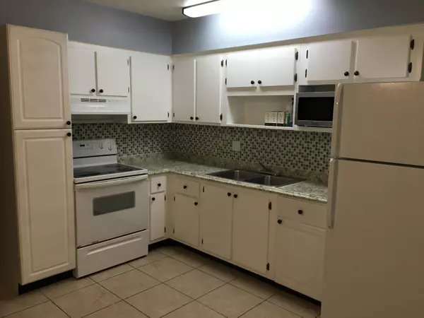 North Palm Beach, FL 33408
