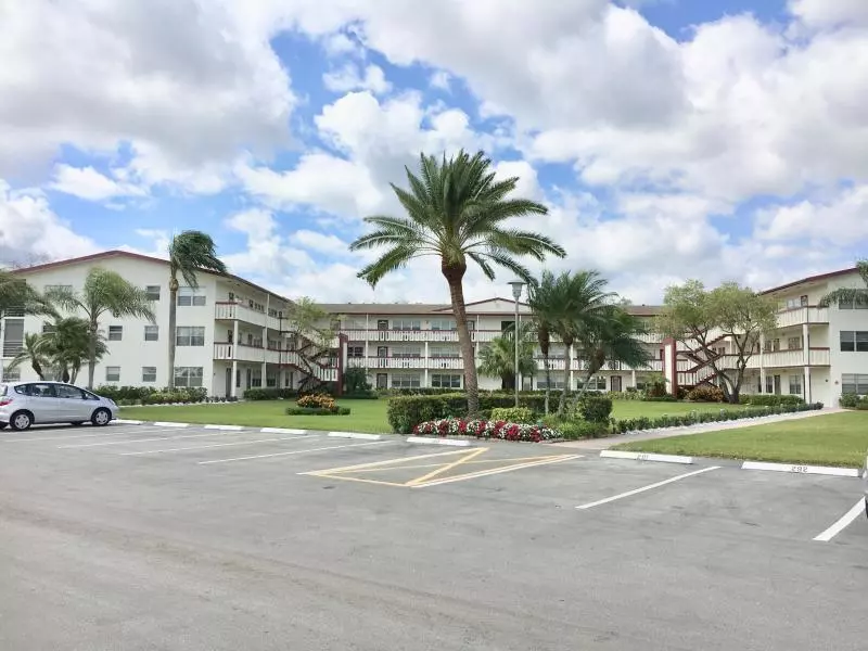 Boca Raton, FL 33434,285 Fanshaw G 285