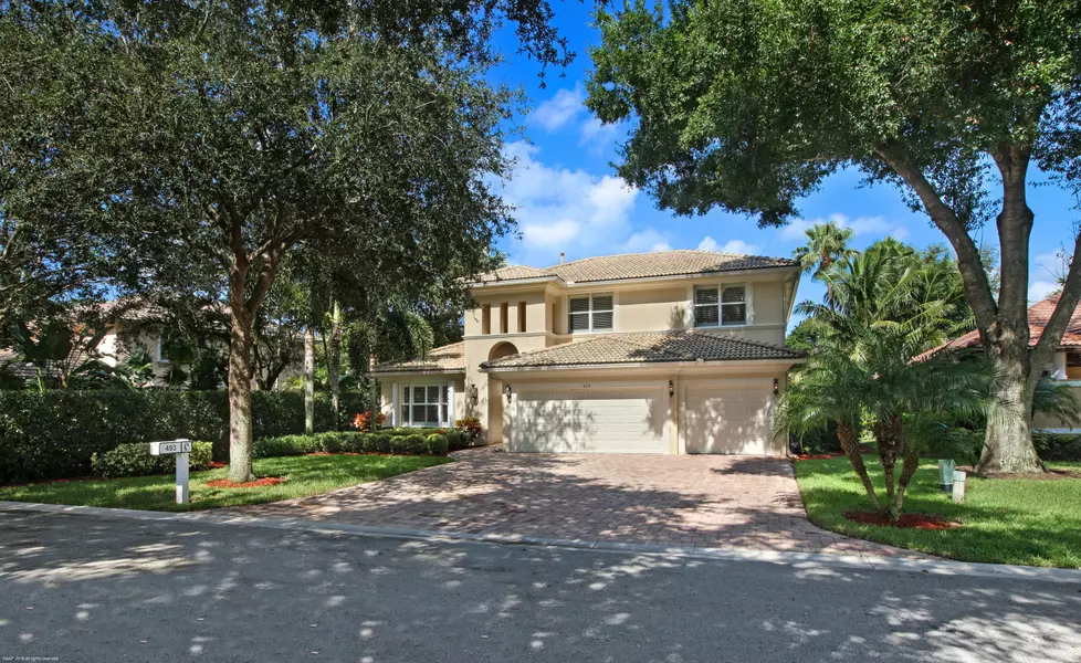 493 N Peacock LN, Jupiter, FL 33458