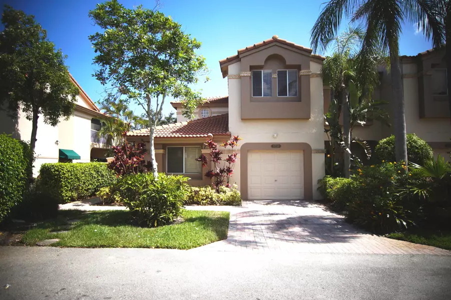 6734 Via Regina 6734, Boca Raton, FL 33433