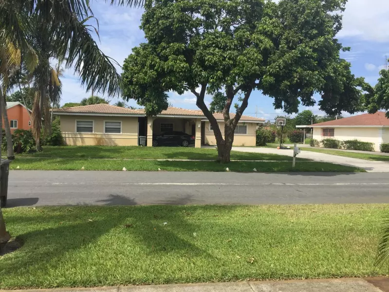 1453 40th Street ST, West Palm Beach, FL 33407