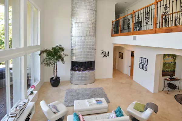 Palm City, FL 34990,932 SW Squire Johns LN