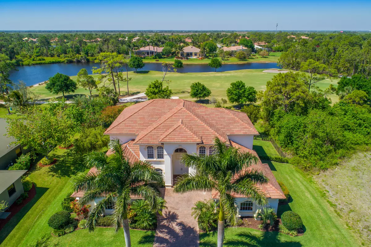 Palm City, FL 34990,932 SW Squire Johns LN